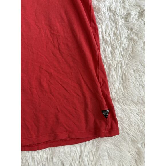 Vintage Guess Adult Sz. M Classic Red Logo Tee. - Picture 2 of 7